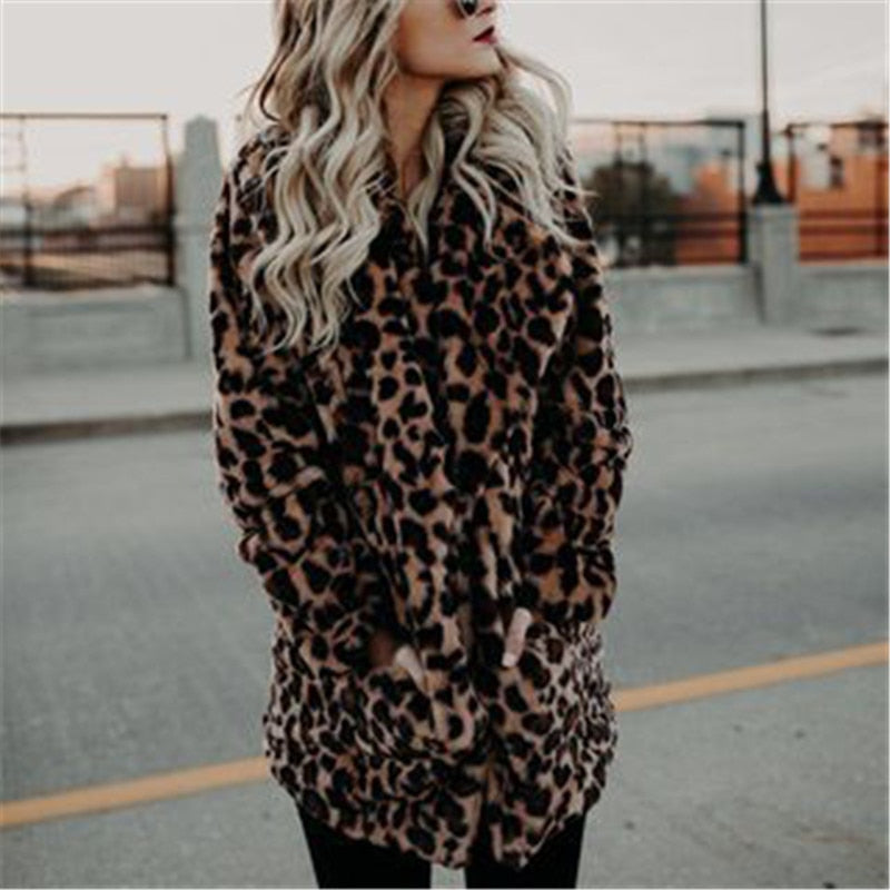 Levoire | Veste Léopard Élégante Pour Femmes