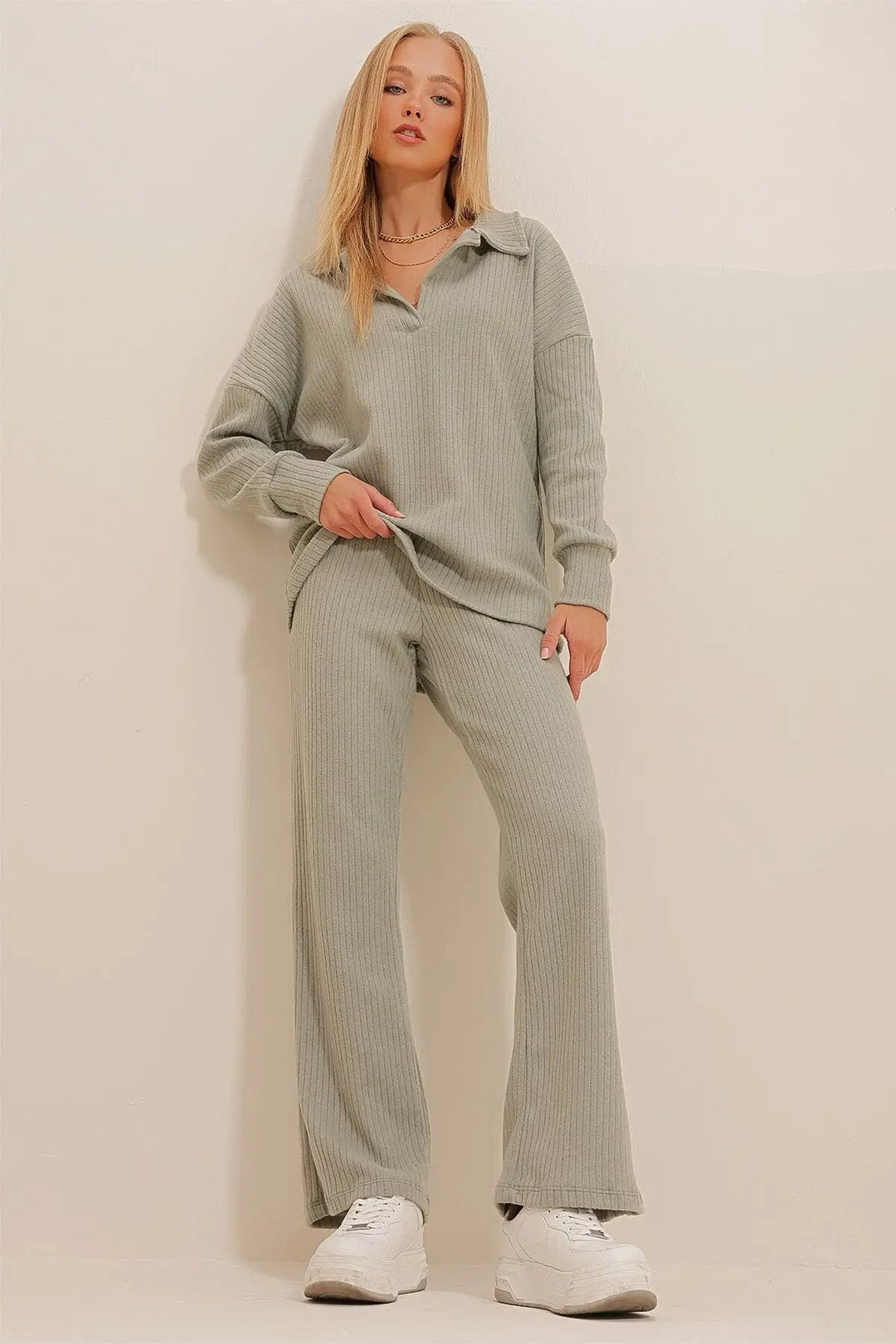 Levoire | Long Sleeve Flared Pants Two Piece Set Women'S Loungewear Vert clair Une taille
