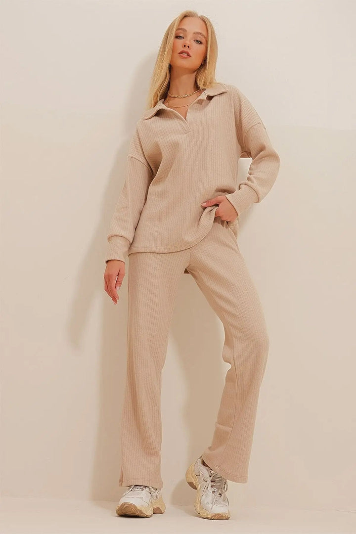 Levoire | Long Sleeve Flared Pants Two Piece Set Women'S Loungewear Beige Une taille