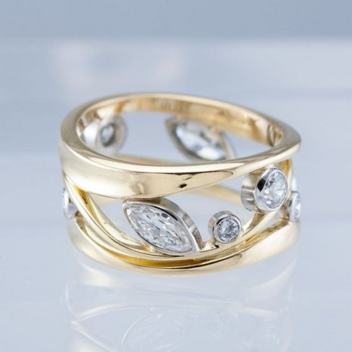 Levoire | Bague En Or Avec Zircon Dans Un Style Rétro