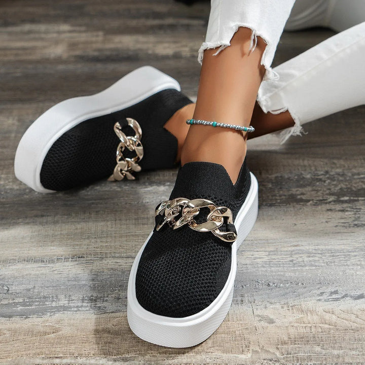 Levoire | Baskets En Maille À Enfiler Avec Détail En Chaîne Pour Femmes Noir