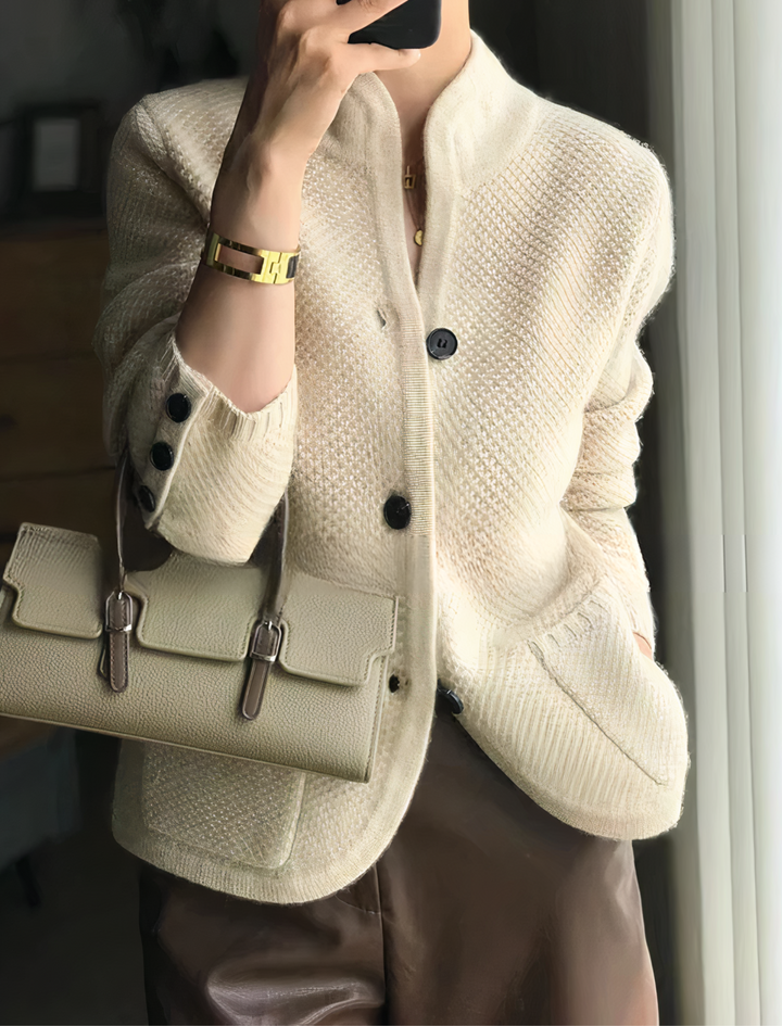 Levoire | Gilet Avec Boutonnière Et Sensation Cachemire Beige