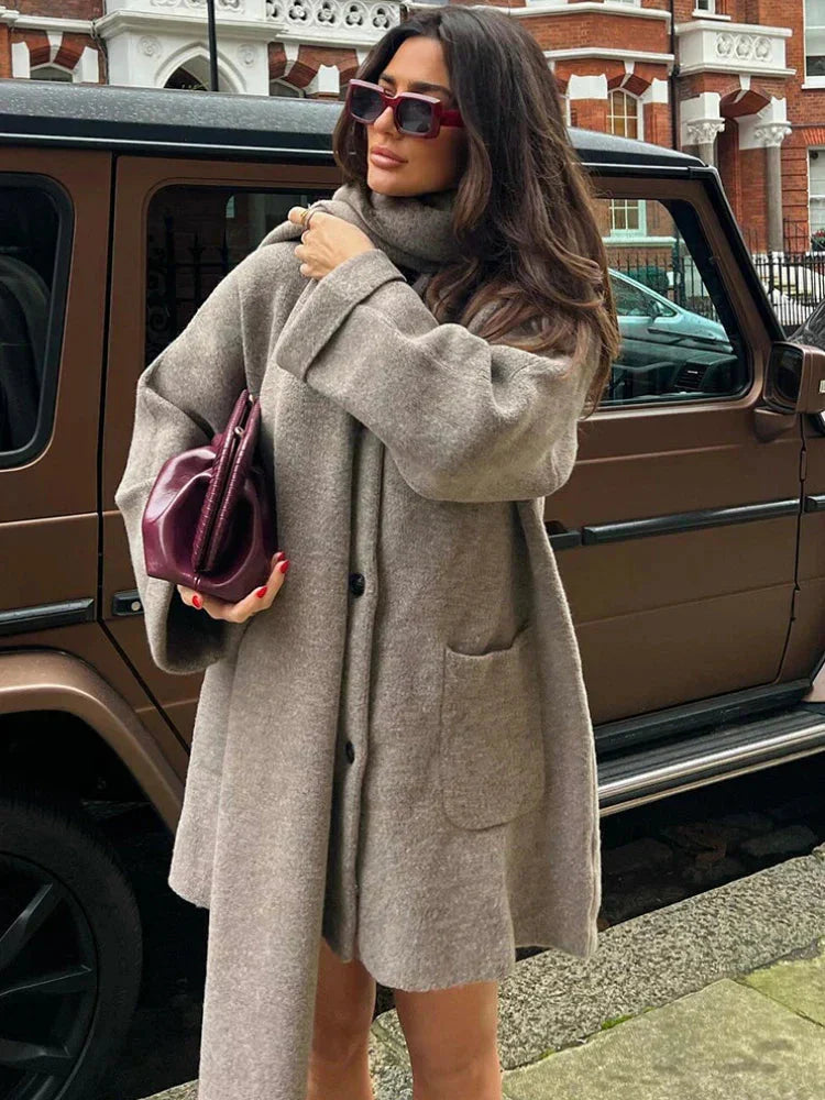 Levoire | Écharpe Veste Femme Avec Grande Taille Modèle Simple Boutonnage Et Longueur Genou
