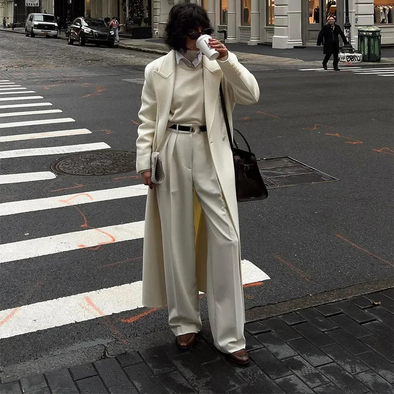 Levoire | Élégante Longue Veste Intemporelle Blanc