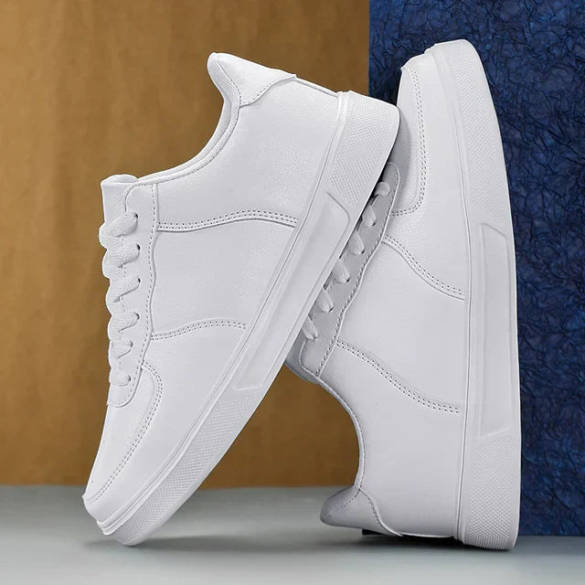 Levoire | Baskets En Cuir Légères Blanches Et Noires Pour Hommes Blanc