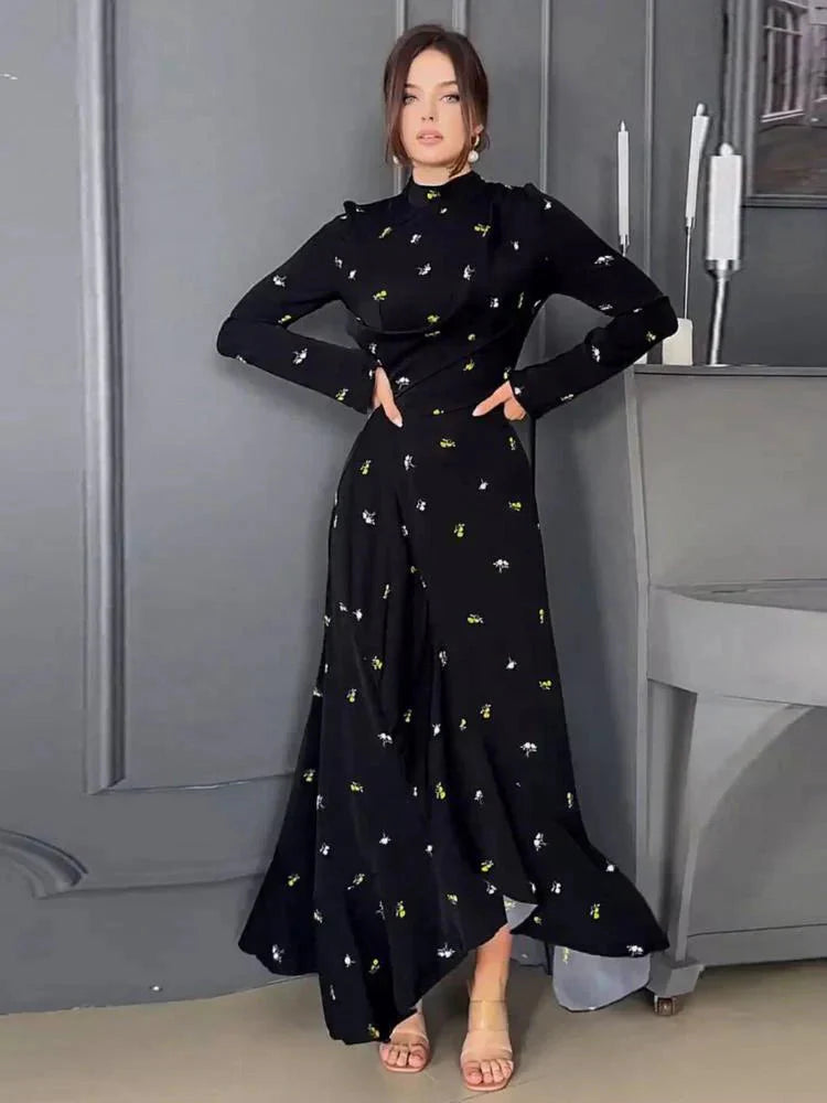 Levoire | Robe À Col Montant Élégant Avec Manches Longues Robe Longue Noir