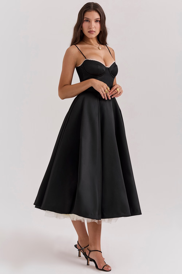 Levoire | Robe Cocktail Élégante Sans Manches En Tulle Avec Corset