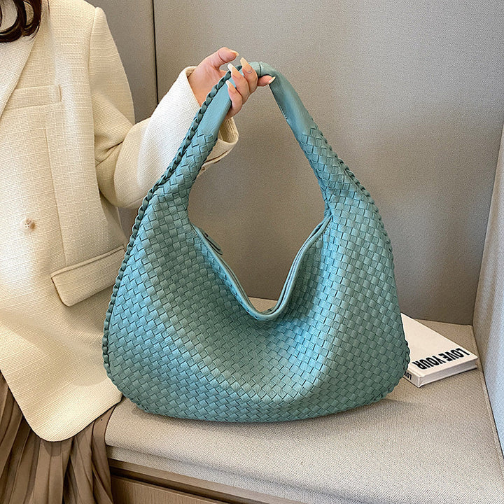 Levoire | Élégante Sac À Bandoulière Tressé Turquoise 35cm x 30cm x 12cm