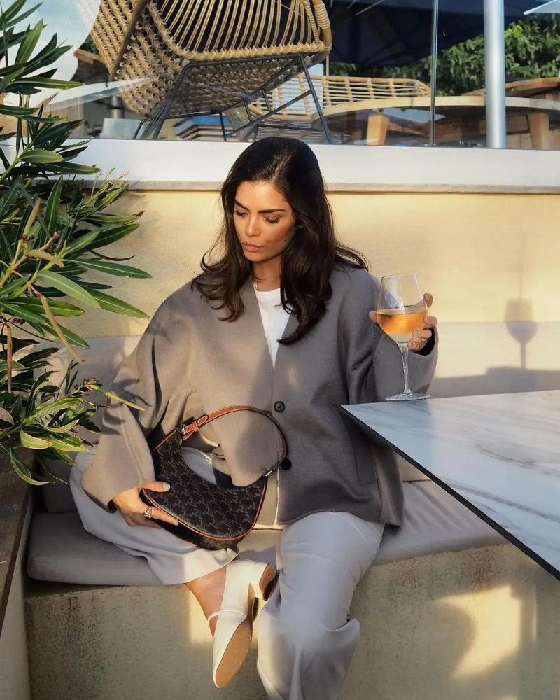 Levoire | Veste Tendance Courte Surdimensionnée Avec Étiquetage À Bouton Pour Femmes