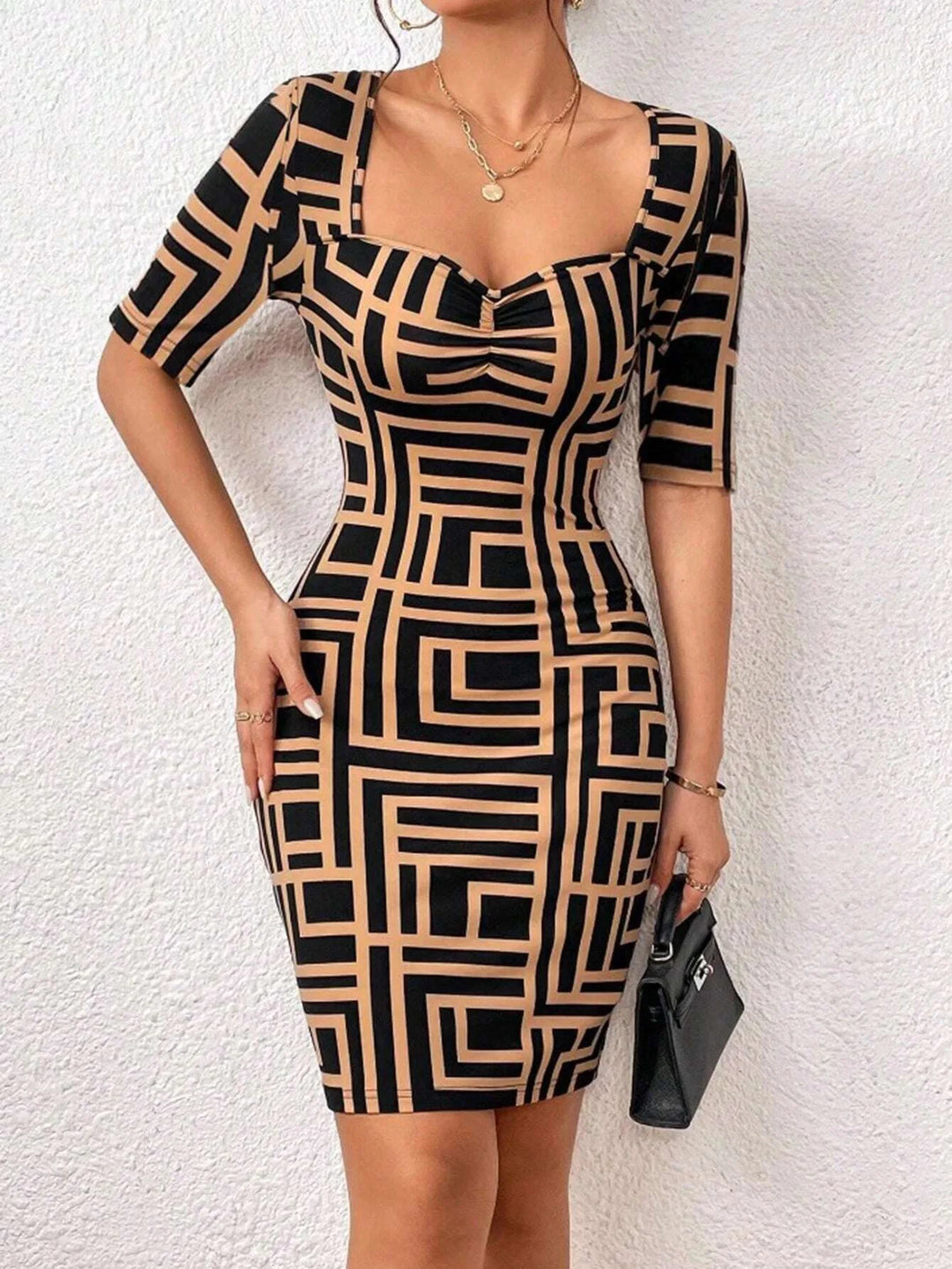 Levoire | Robe décontractée à col en V Café
