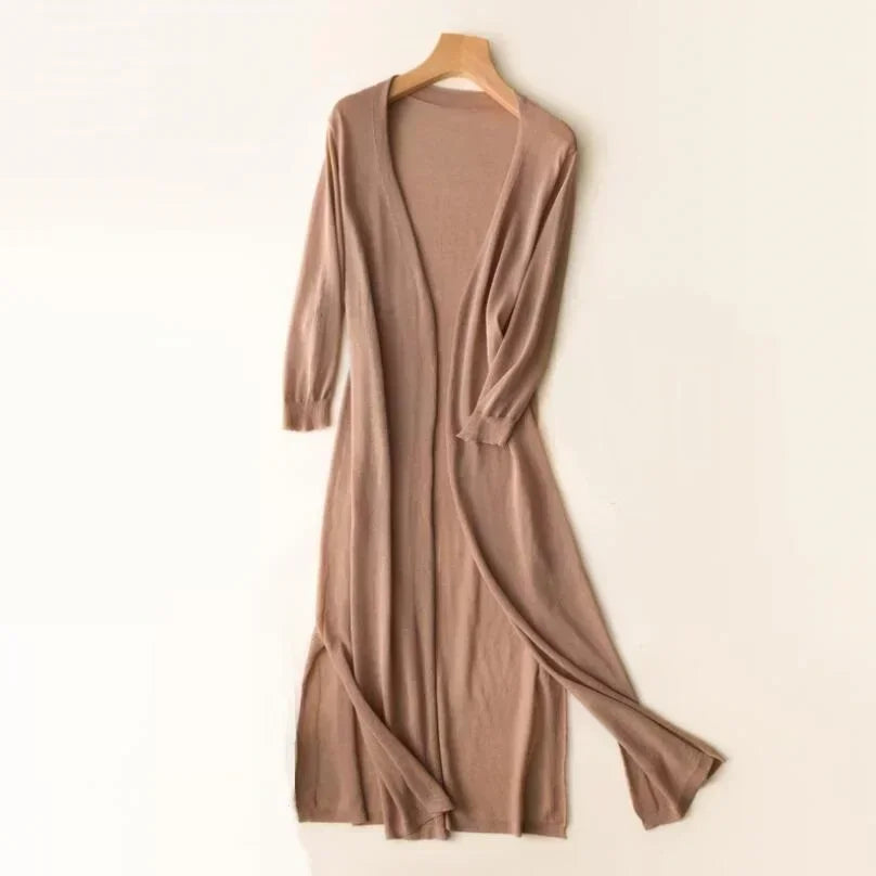 Levoire | Léger Élégant Long Gilet Khaki