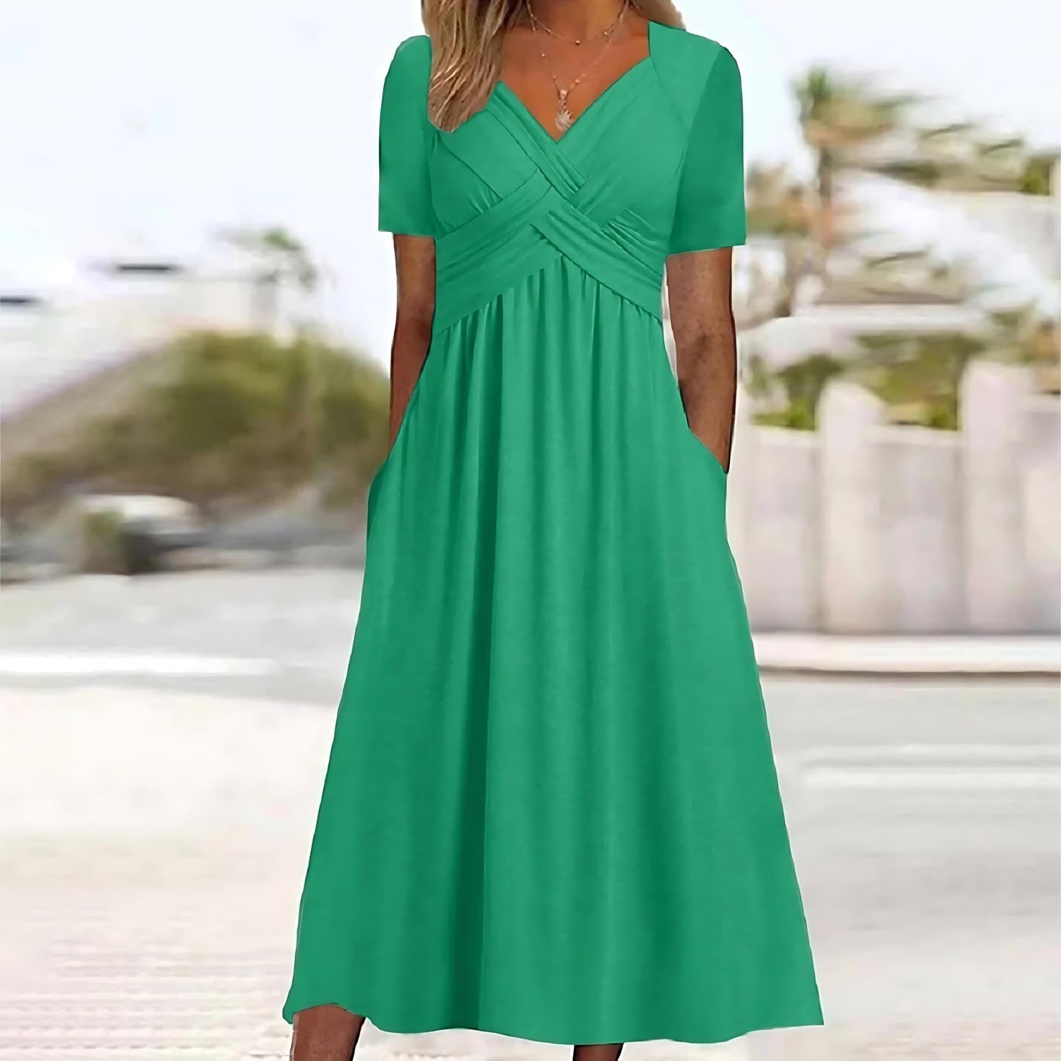 Levoire | Robe D'Été Élégante À Col En V Pour - Femmes - Midi Vert