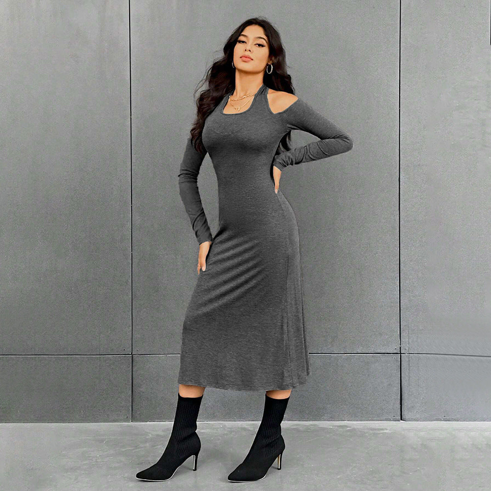 Robe maxi pour femmes avec une coupe chic et des détails découpés élégants Levoire