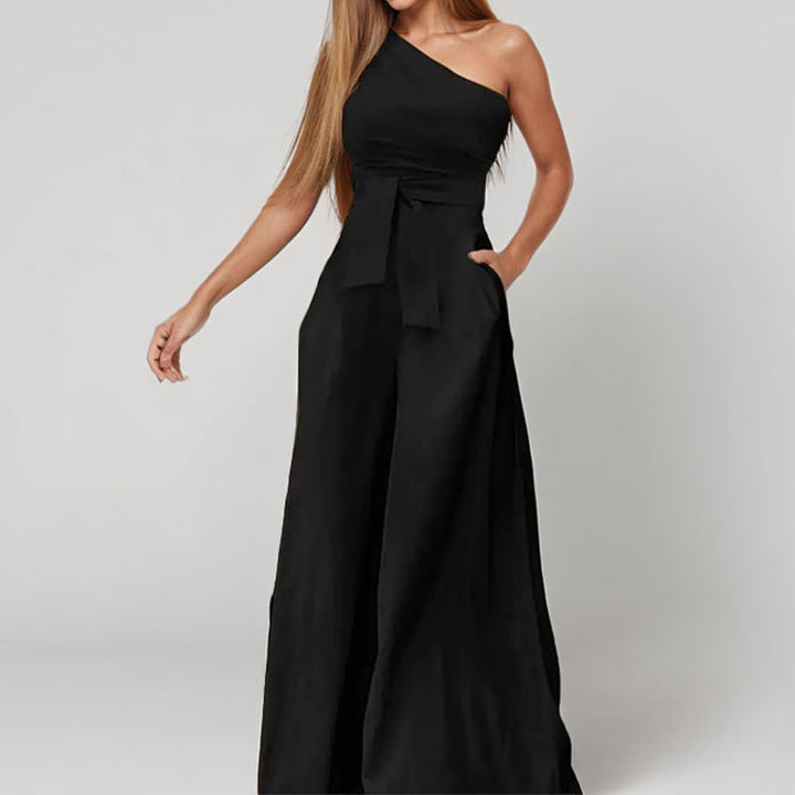 Combinaison élégante pour femme à une épaule avec ceinture à la taille et jambes larges Levoire