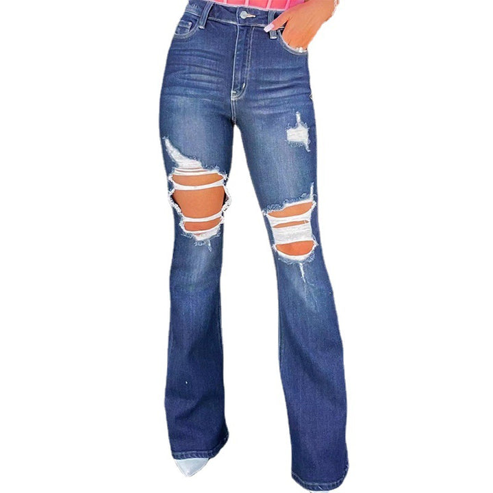 Jeans évasés pour femmes au look détruit avec poches hautes et ourlet effiloché Levoire