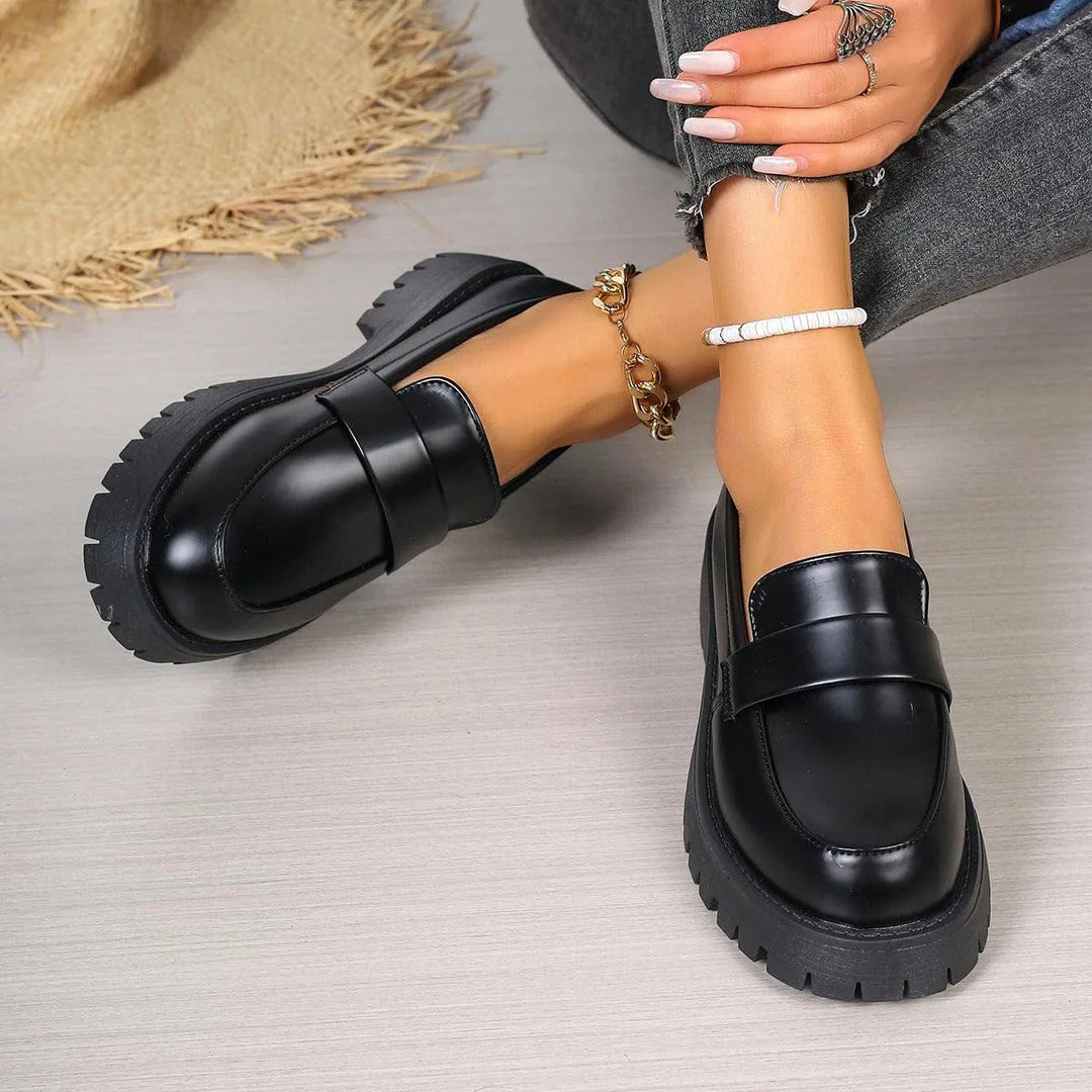 Levoire | Bottes noires en daim avec plateforme Noir
