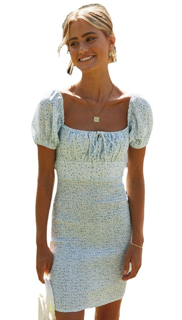 Robe mini ajustée pour femmes avec manches bouffantes et fronces flatteuses Levoire