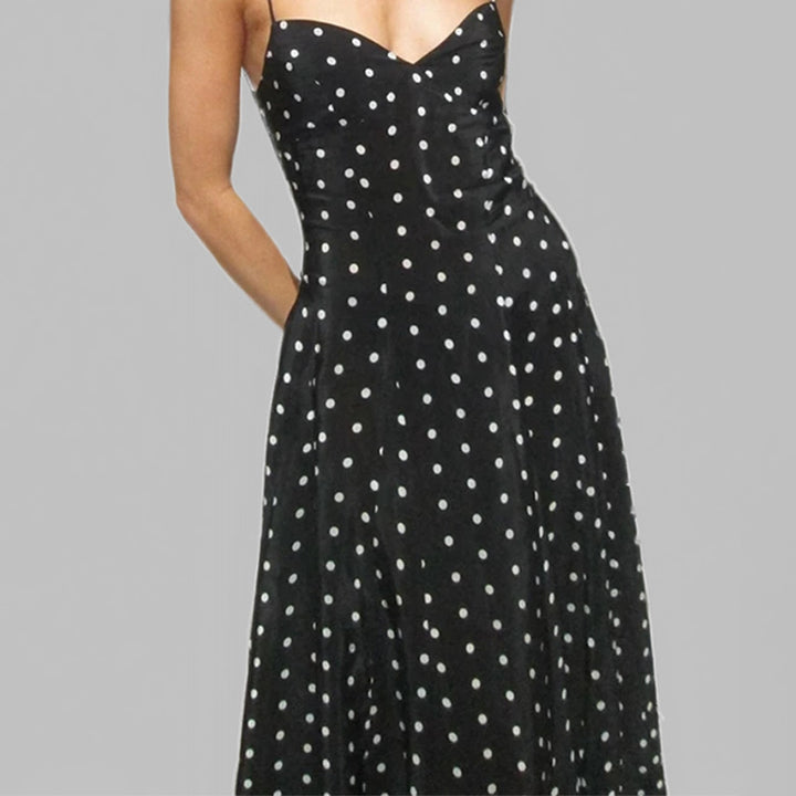 Robe maxi pour femmes avec design à pois et bretelles spaghetti Levoire