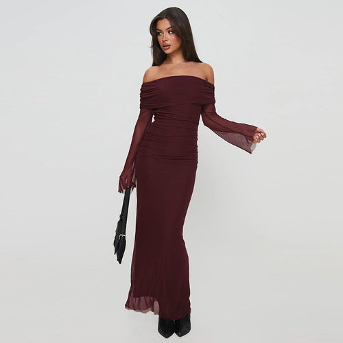 Robe maxi élégante femmes à épaules dénudées avec design de volants sophistiqué Levoire