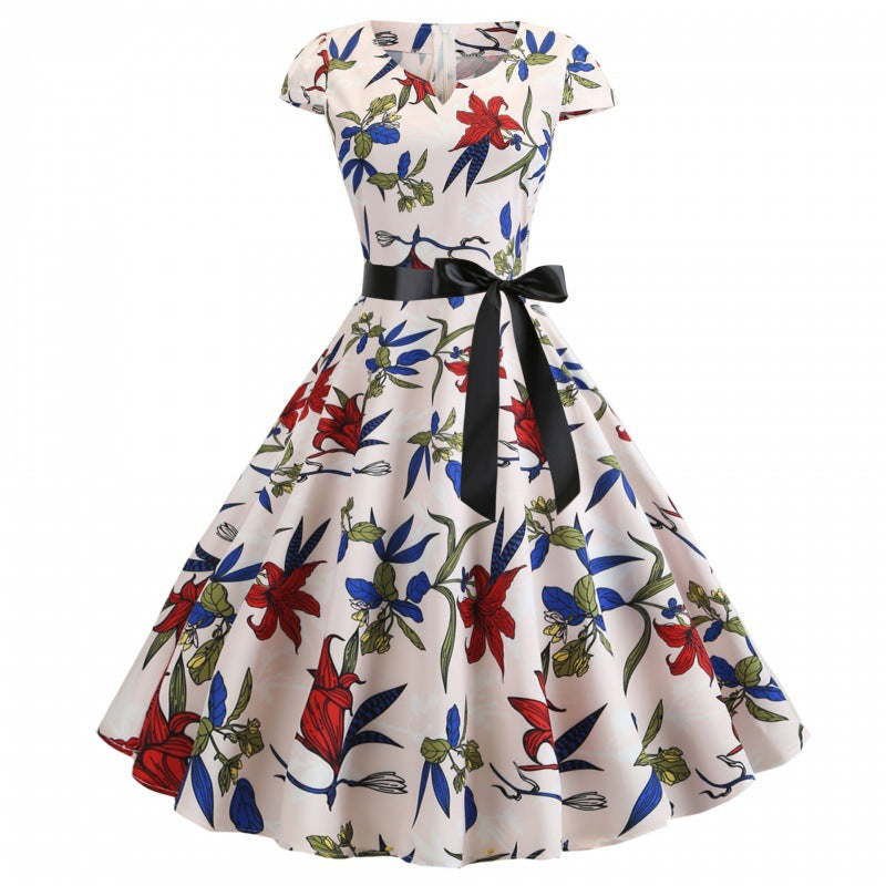 Robe évasée pour femmes avec motif floral et coupe ajustée Levoire