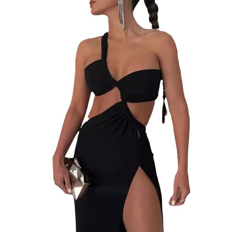 Robe Maxi Couture Femme avec Design Asymétrique et Drapé Élégant Levoire