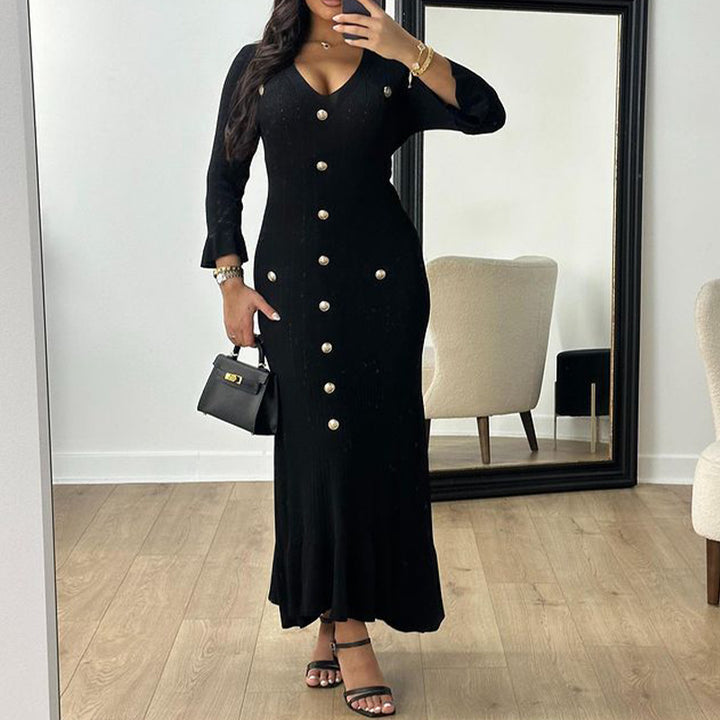 Robe maxi femme avec un élégant design de boutons et un tricot côtelé sophistiqué Levoire