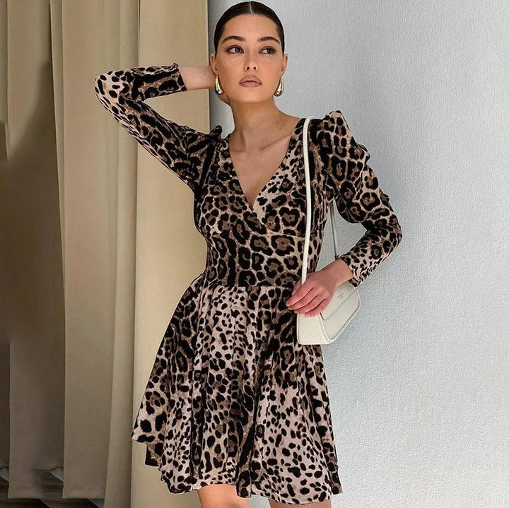 Levoire | Robe Slim Fit V décolleté léopard Motif léopard