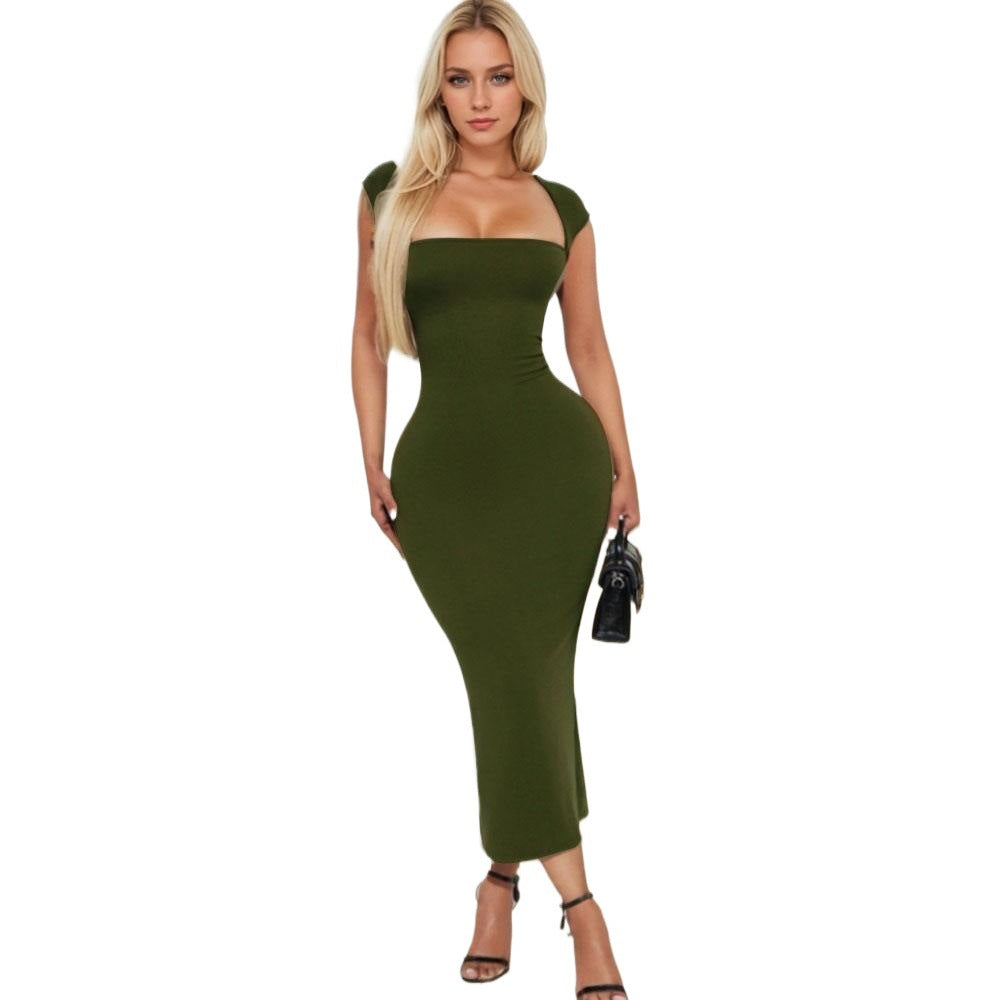 Robe maxi ajustée pour femmes avec design épaules dénudées et décolleté élégant Levoire