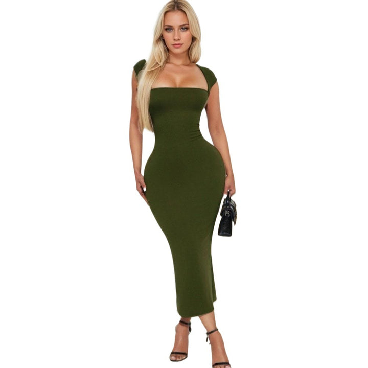 Robe maxi ajustée pour femmes avec design épaules dénudées et décolleté élégant Levoire