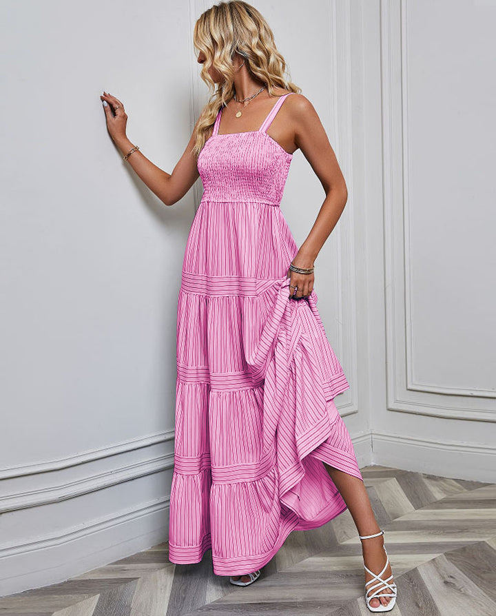 Robe plissée maximaliste pour femmes avec dessus élastique et jupe volumineuse Levoire