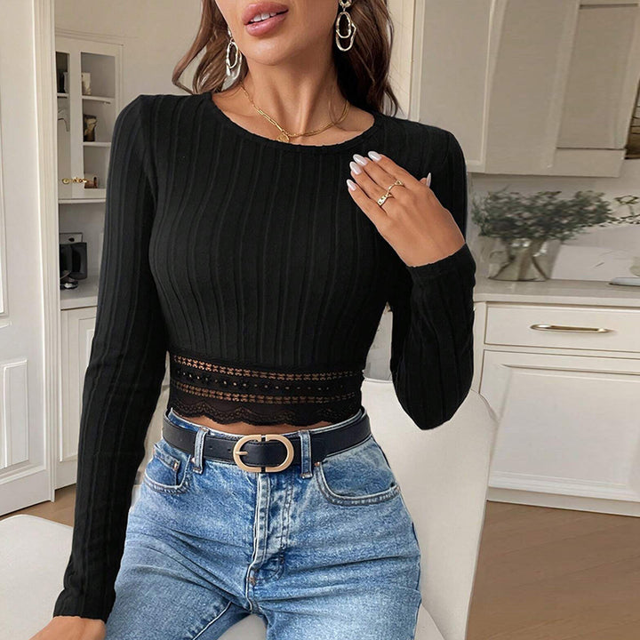 Femme cropped manches longues avec des accents de dentelle intriqués Levoire