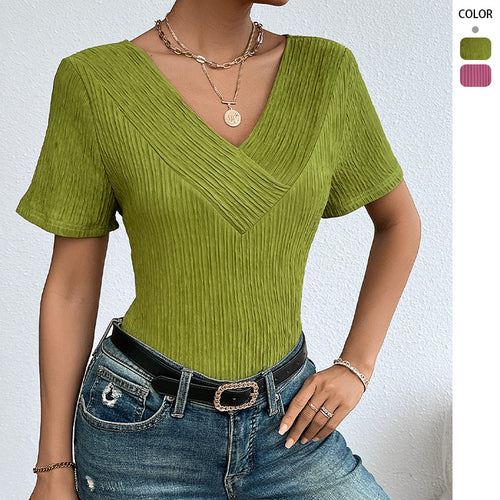 T-shirt élégant pour femmes avec col en V et texture plissée Levoire