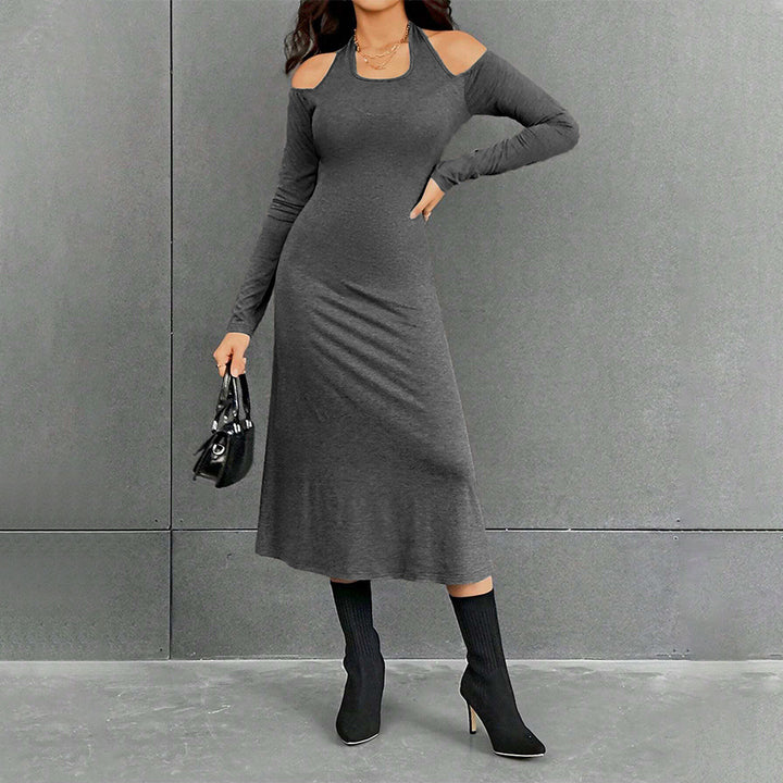 Robe maxi pour femmes avec une coupe chic et des détails découpés élégants Levoire