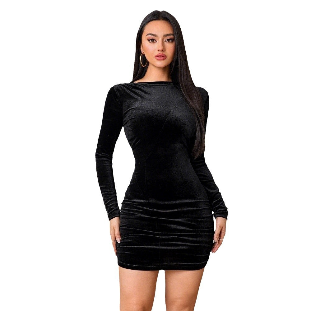 Robe mini en velours pour femmes avec coupe élégante et manches longues Levoire