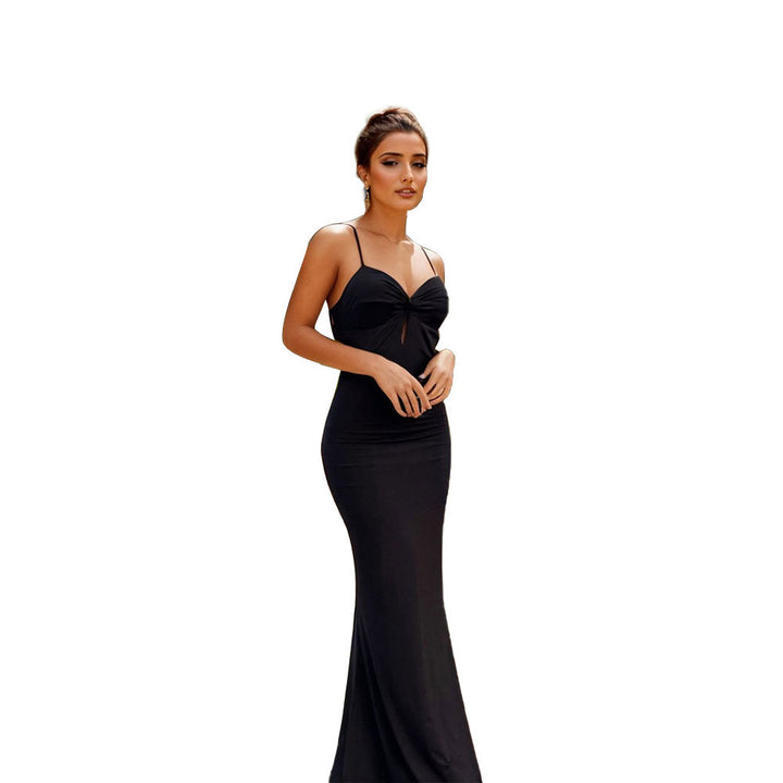 Robe maxi élégante pour femmes avec décolleté en V profond et coupe ajustée Levoire