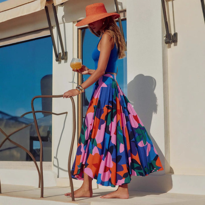 Jupe maxi d'été pour femmes avec un mélange de motifs vibrants et une coupe fluide Levoire