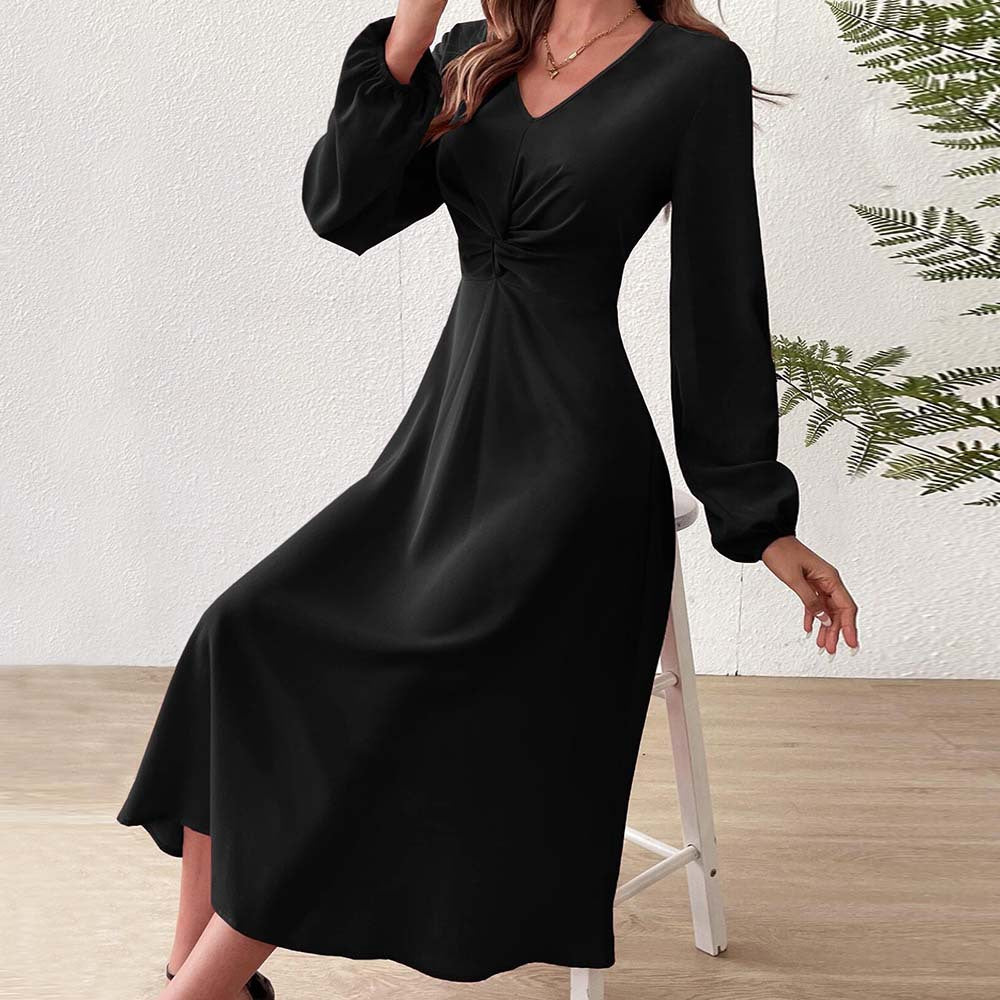 Robe midi élégante pour femmes avec un drapé flatteur et un décolleté en V profond Levoire