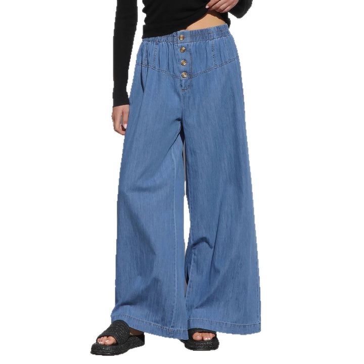 Pantalon en denim large pour femmes avec taille élastique et détails de boutons Levoire