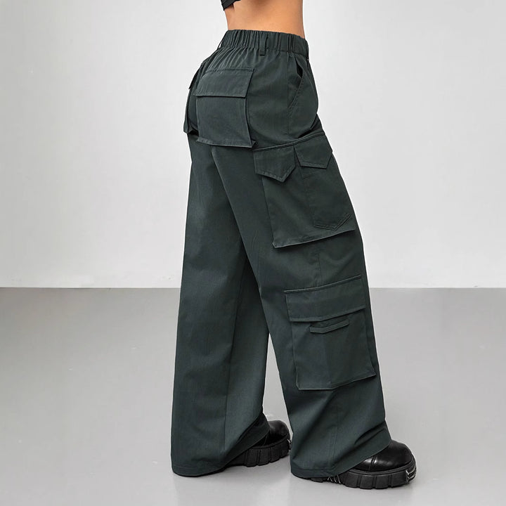 Pantalons larges cargo pour femmes avec taille élastique et poches pratiques Levoire