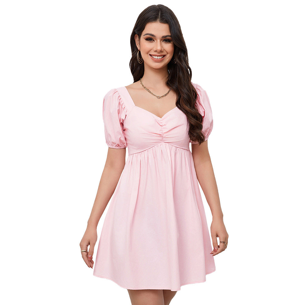 Robe décontractée pour femmes avec des manches bouffantes et un élégant drapé Levoire
