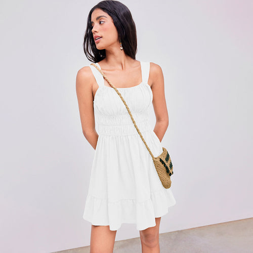 Robe d'été mini pour femmes avec des détails en volants légers et des bretelles ajustables Levoire