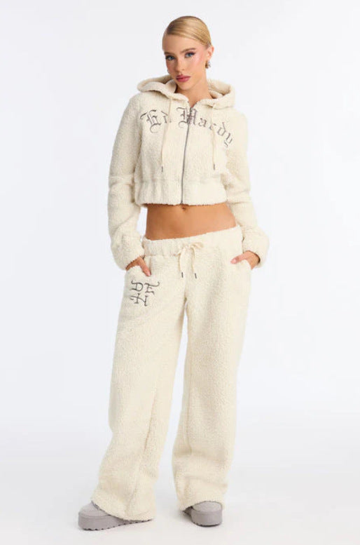 Ensemble en polaire confortable pour femmes avec capuche et coupe ample Levoire