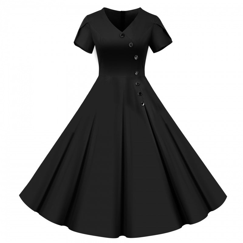 Robe swing femme avec un col en V à boutons et une jupe évasée.