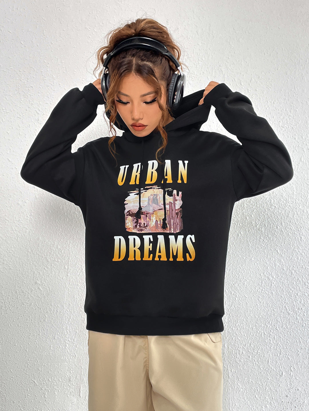 Hoodie surdimensionné pour femmes avec imprimé urbain et capuche Levoire