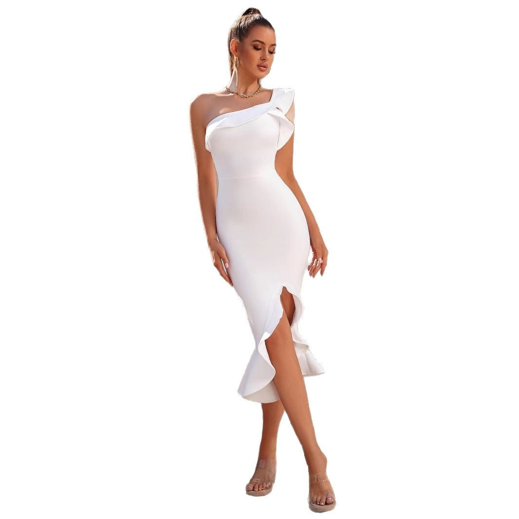 Robe midi élégante pour femmes, moulante avec volante asymétrique et fente Levoire