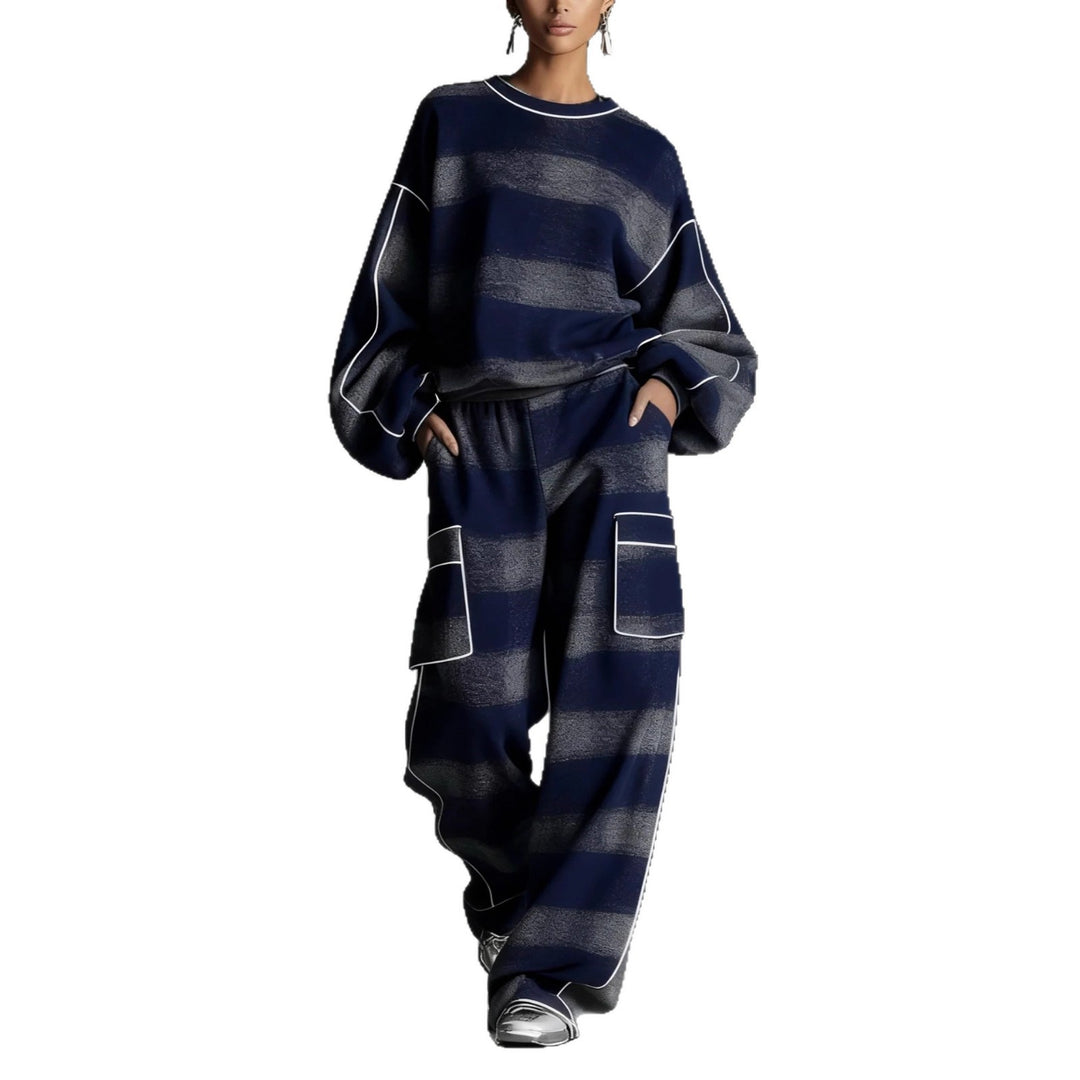 Costume décontracté pour femmes avec design rayé et poches profondes Levoire
