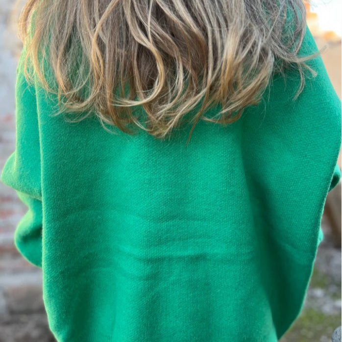 Cardigan en tricot douillet pour femmes avec détails de boutons et manches larges Levoire