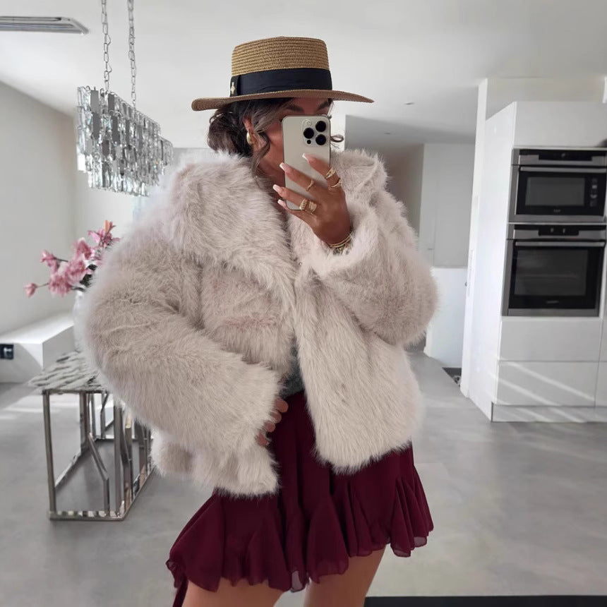 Veste en fourrure polaire pour femmes avec une coupe élégante et un intérieur doux Levoire