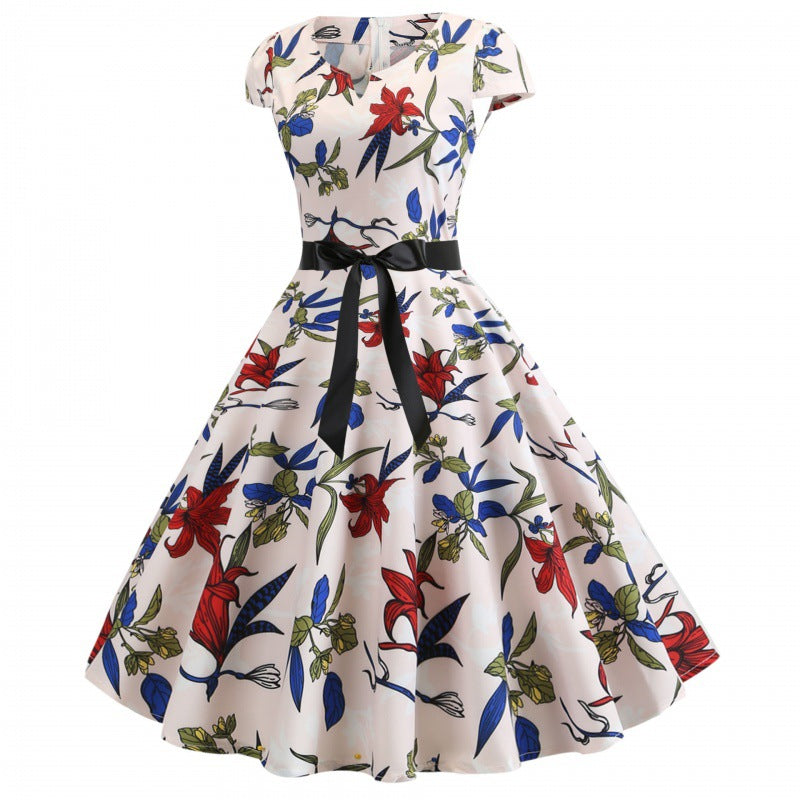Robe évasée pour femmes avec motif floral et coupe ajustée Levoire