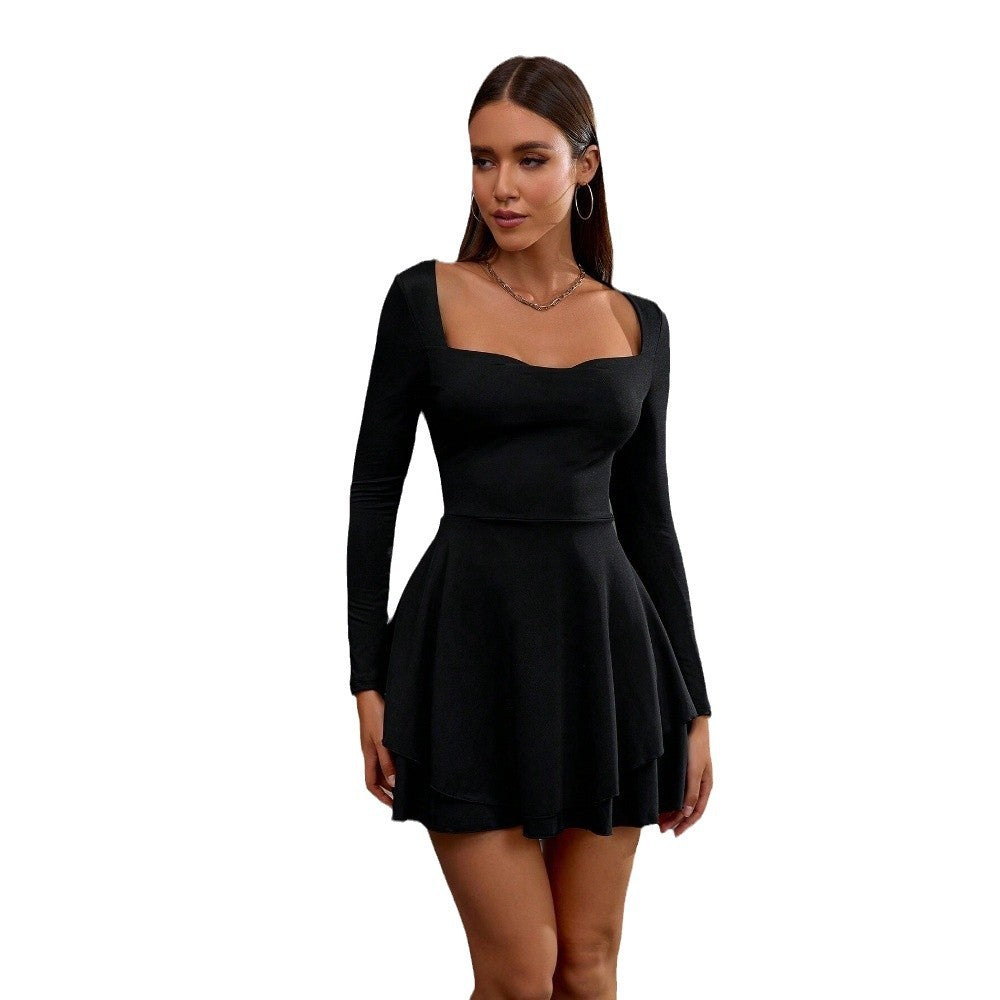 Robe patineuse pour femmes avec encolure carrée et manches longues Levoire